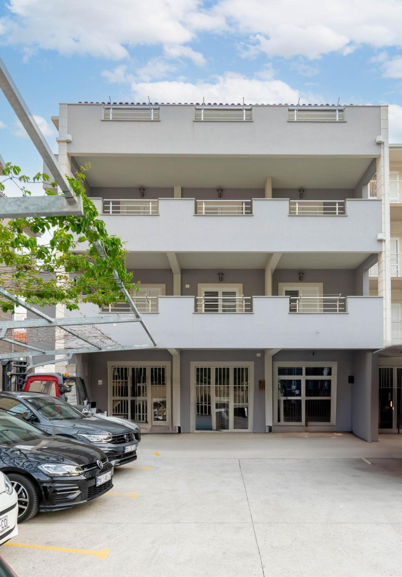 Studio Apartmani Dora 马卡尔斯卡 外观 照片