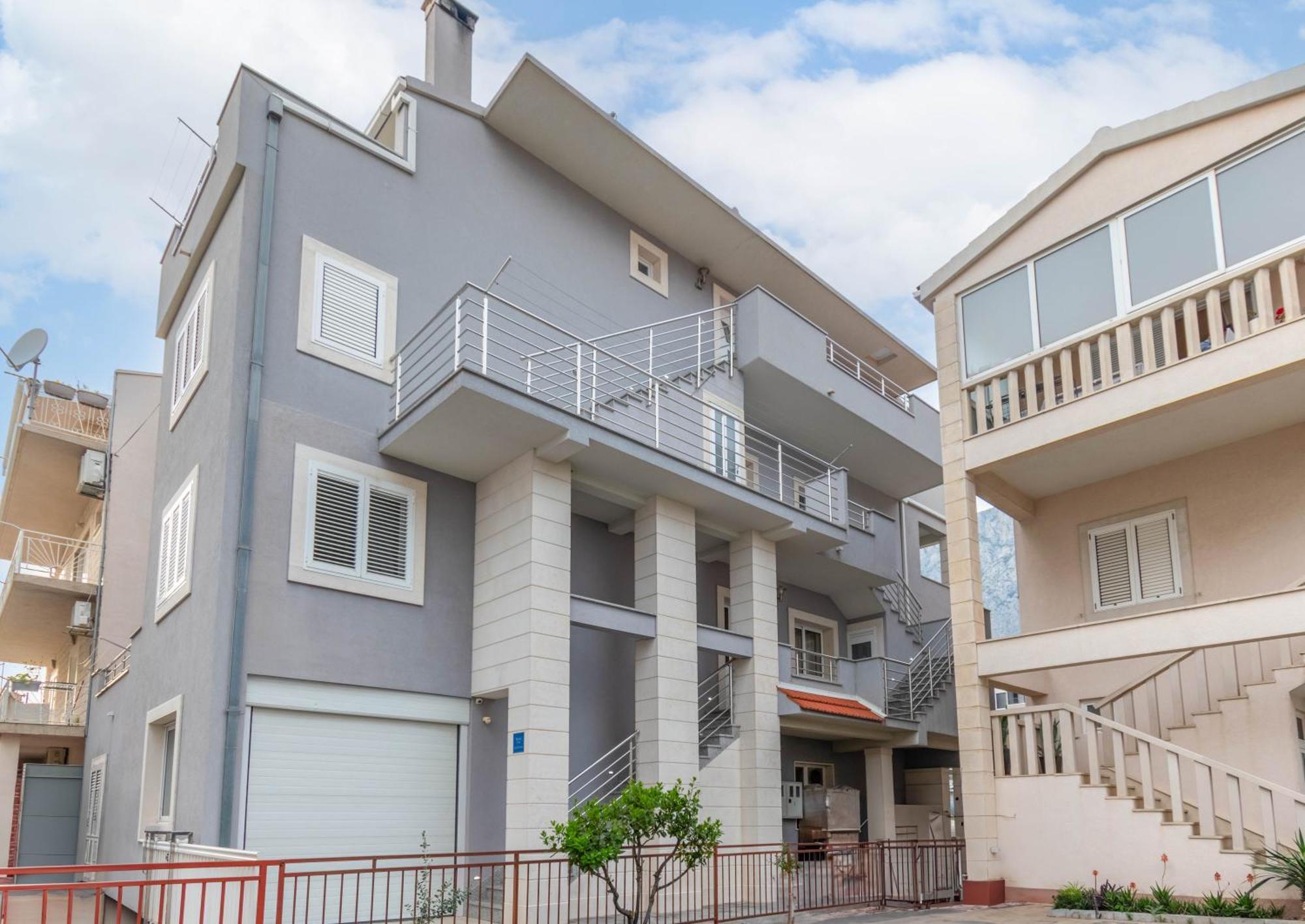 Studio Apartmani Dora 马卡尔斯卡 外观 照片
